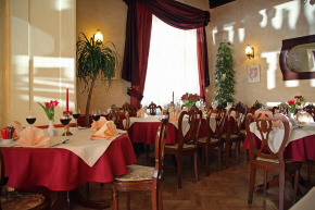 Hotel Kraków restauracja konferencje wypoczynek w Krakowie centrum miasta Polska