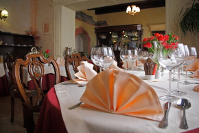 Hotel Kraków restauracja konferencje wypoczynek w Krakowie centrum miasta Polska